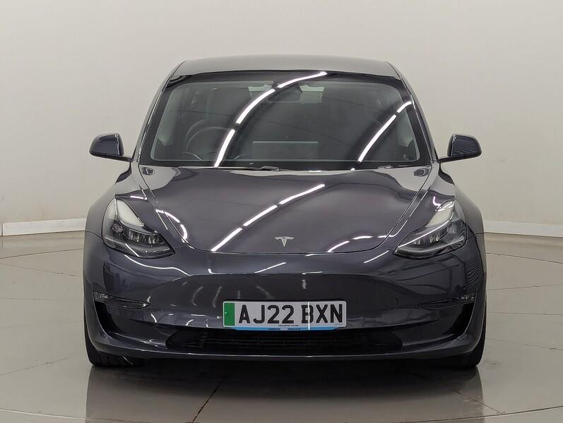 Tesla Model 3 Photo freshmotors-c48c2b596f40f5e290bb825c17016b5c9095c871.jpg