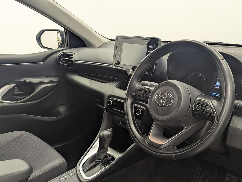 Toyota Yaris Photo freshmotors-c78a45e2db8f6221828d4c3a227e38f345cde93c.jpg