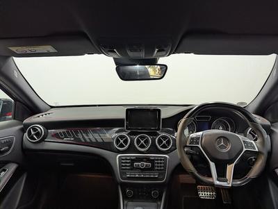 Mercedes-Benz Gla-Class Photo freshmotors-caa5e593768d57daa2302acf50c8ab58714e9b6a.jpg