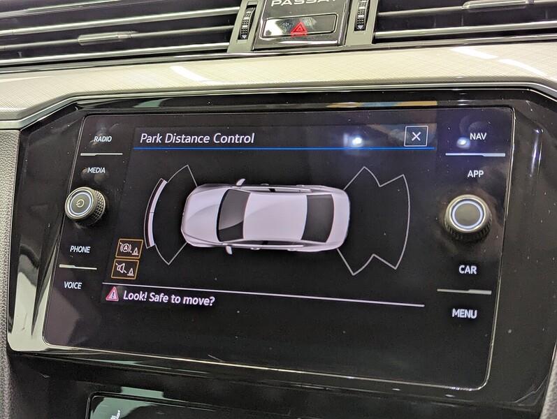 Volkswagen Passat Photo freshmotors-cdacb10170aae5df819641762e55e618c7165260.jpg