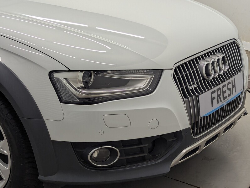 Audi A4 Photo freshmotors-cfef10db9b3bcfc16cfe195c2089d8f126d4f1e1.jpg