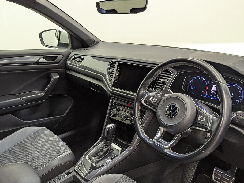 Volkswagen T-Roc Photo freshmotors-d0337f12c3fc3f063787be6592b01de1803952b3.jpg