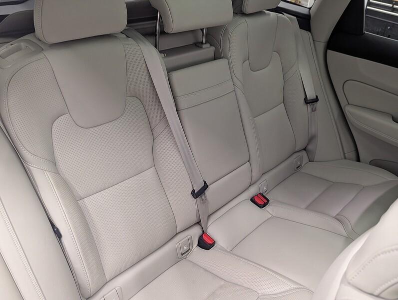 Volvo XC60 Photo freshmotors-d21aad29d08023f4c86f5241a7b1bfd2213933df.jpg