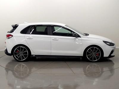 Hyundai i30 Photo freshmotors-d29bcdd9d71027dfd2da0aae1da056d7fe2de56e.jpg