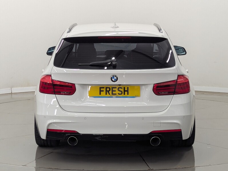 BMW  3 Series Photo freshmotors-d5ac53b5213d33911a8a3882b45b5a2c1755f171.jpg