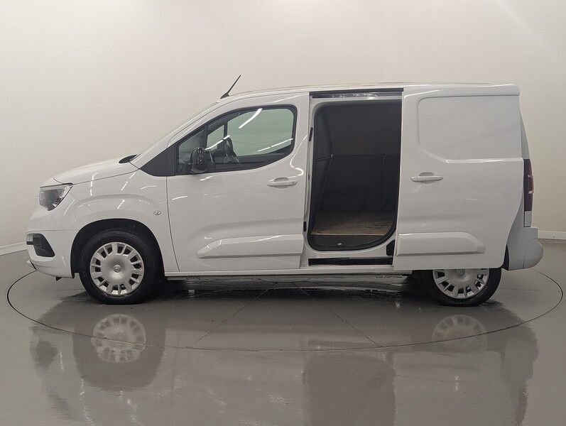Vauxhall Combo Photo freshmotors-d6793b20a0d4e75e31b2fca152298dce07b63940.jpg