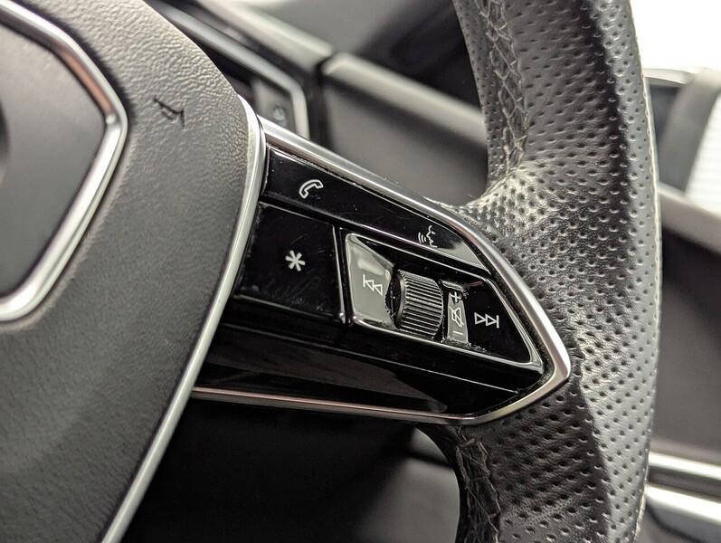 Audi e-tron Photo freshmotors-d7b402c74b32c271ff99903778f1932505e6d5d3.jpg
