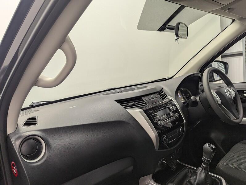 Nissan Navara Photo freshmotors-d7e3cdbc07c53efe7ea5a250719d23f5edb86cd0.jpg