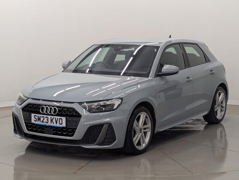 Audi A1 Photo freshmotors-dbe8d0d6ad422ad7fb82553a0084dd53b161c8bf.jpg