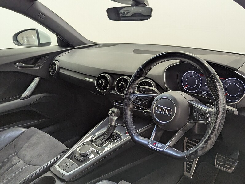 Audi TT Photo freshmotors-dd9e622b90006fcd751e12c1978dbcadd40a3985.jpg