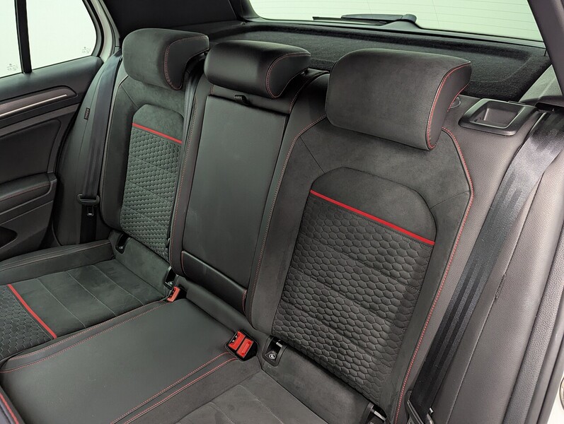 Volkswagen Golf Photo freshmotors-de372c56b72a50c41b34cb0c02db72c5d9fa1d69.jpg