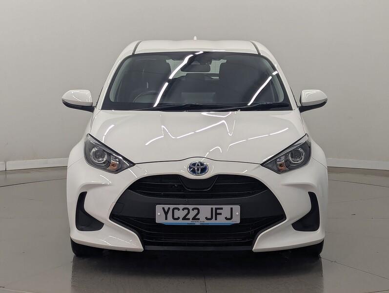 Toyota Yaris Photo freshmotors-dea3a602f8925cbb0e807801d5af6d4006f00b23.jpg