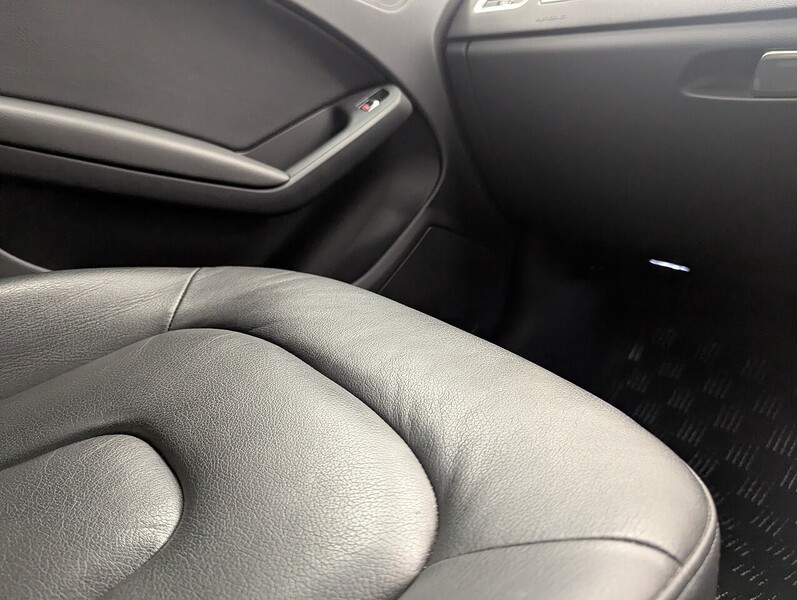 Audi A4 Photo freshmotors-deddf0035b9d055add1b2d25f106328c1a6f0467.jpg