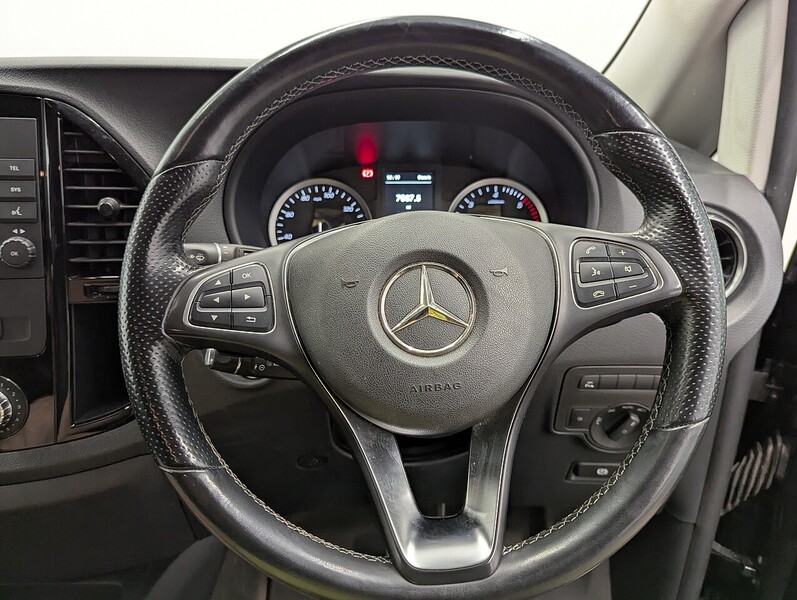 Mercedes-Benz Vito Photo freshmotors-dee825920e01678e9cbcec4466e70c9d4fa073f1.jpg