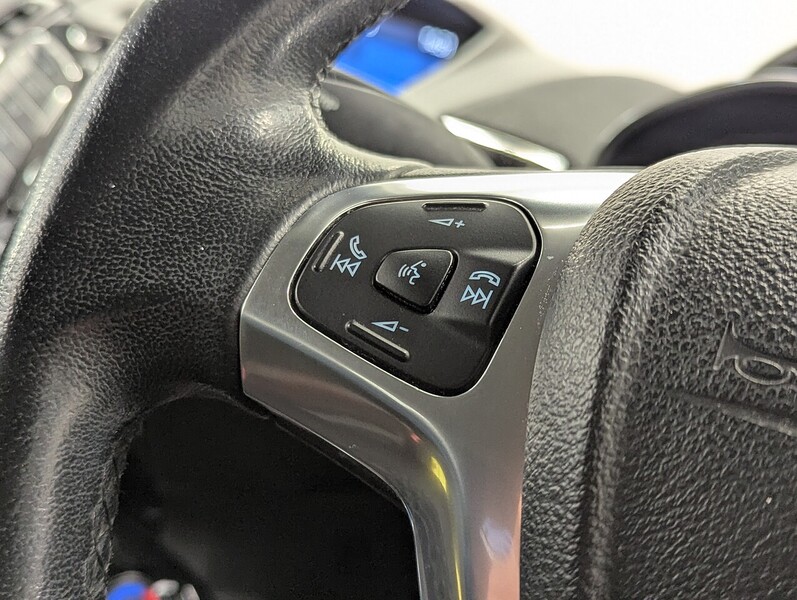 Ford Fiesta Photo freshmotors-df4be2ae4af87f7bf9fcec3b72b1c43305c7a7fb.jpg