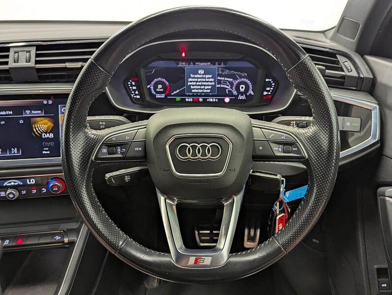 Audi Q3 Photo freshmotors-e1ca5d0d98ff5cad8f29bf19fc3332b5d31964da.jpg