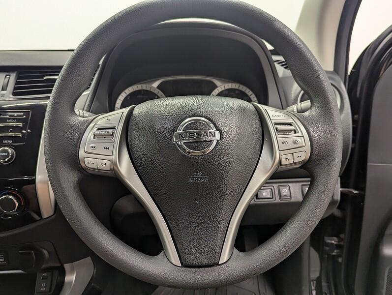 Nissan Navara Photo freshmotors-e2515be70c766b09a0c72c38d793d8c28567a966.jpg