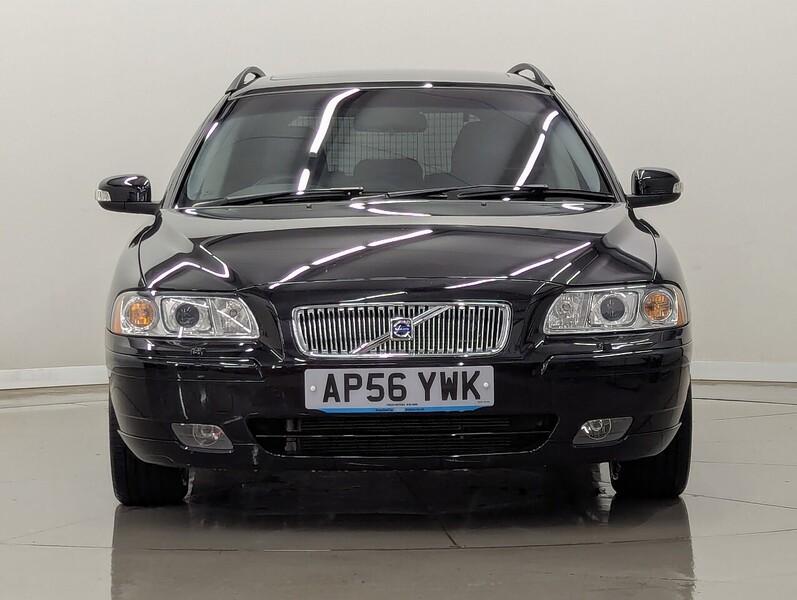 Volvo V70 Photo freshmotors-e2b34ff6ae5a7988e8ce37c3909fb713badc896f.jpg