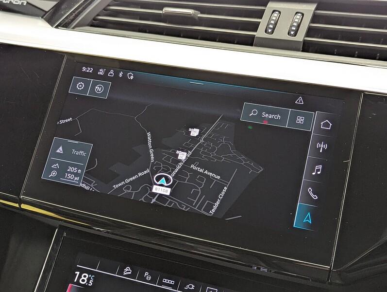 Audi e-tron Photo freshmotors-e2c0c7b997f0f88064628edff0a25c1151dfb3b2.jpg