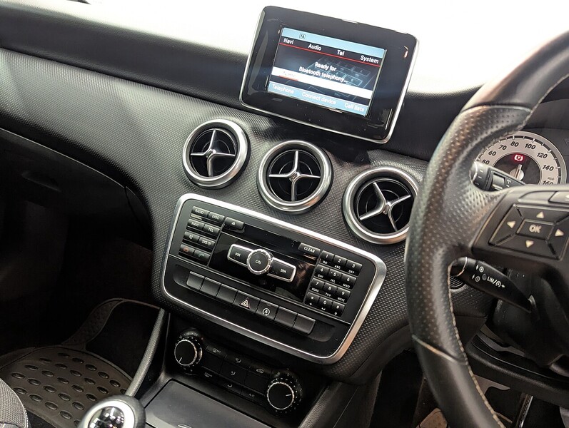 Mercedes-Benz A Class Photo freshmotors-e433822e97d1c2e948861e1461b87bacf0943fcd.jpg