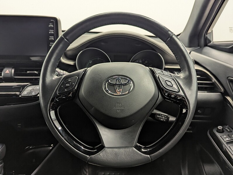 Toyota C-HR Photo freshmotors-e62ae93b173a0deabccde5c8fff39fdeba46116f.jpg