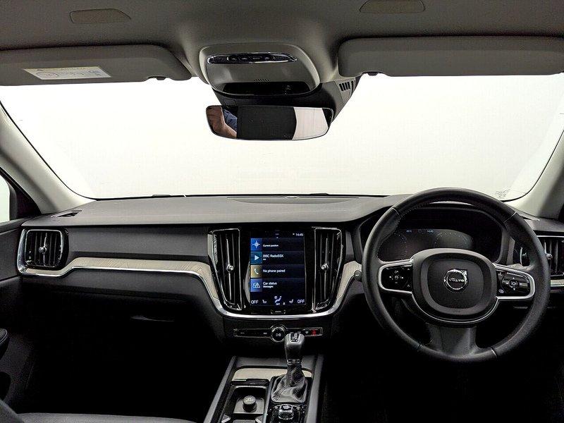 Volvo V60 Photo freshmotors-e6787f4b8a1d58607fbc0c18fc12cbcc6e4cdcd5.jpg