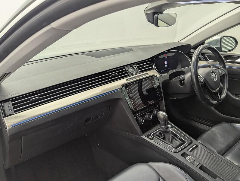 Volkswagen Arteon Photo freshmotors-e6bce1906173ae9b4bff9fad21b6d04b11badd87.jpg