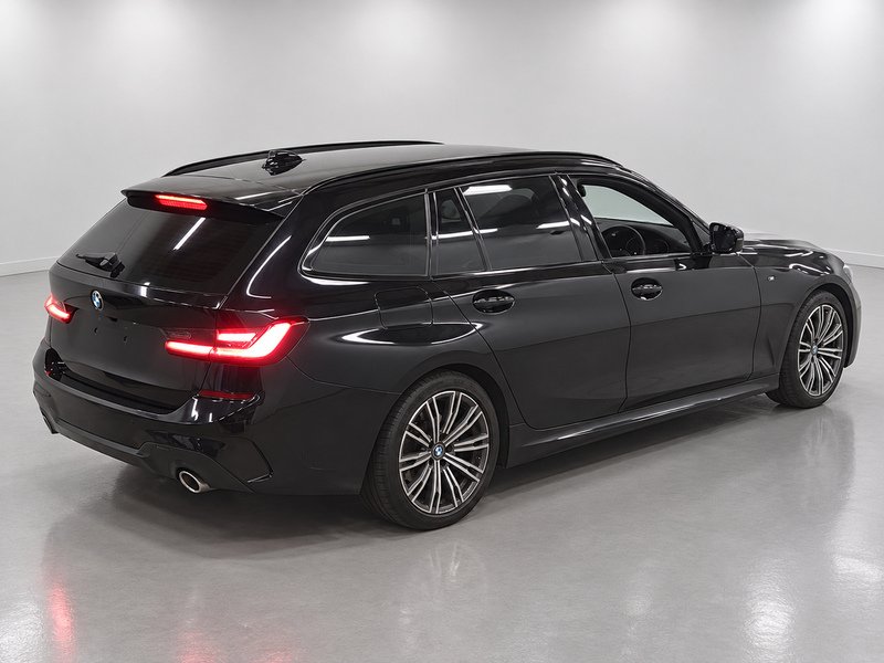 BMW 3 Series Photo freshmotors-e9036c0c3900848b03ea44d5b913be88c9a8e84a.jpg