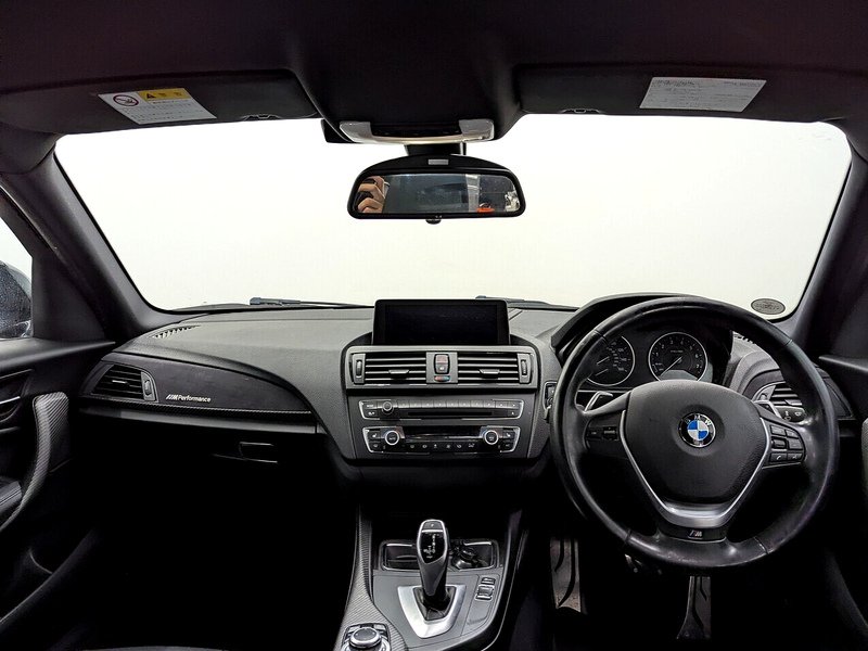 BMW 1 Series Photo freshmotors-eb481702240e502f542e0a3e102eabcb5e41869e.jpg