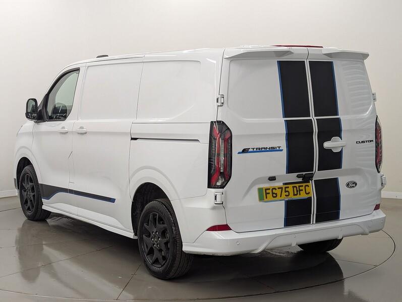 Ford E-Transit Custom Photo freshmotors-f091c95525a166fc187a3513cfd15b2ad0a4d386.jpg