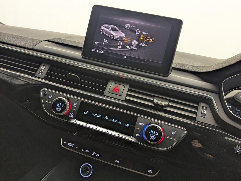 Audi A4 Avant Photo freshmotors-f1e633deb0f1bb4890a4532fc556604c9ddf64ab.jpg