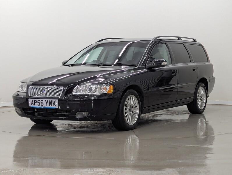 Volvo V70 Photo freshmotors-f23a75a82bc1f753a36b3b05fd0865e3f5f623a5.jpg