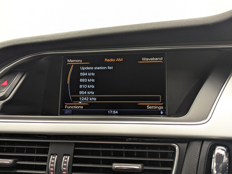 Audi A4 Photo freshmotors-f2d7ca26726569ab23f565368f6e3ec081bb772d.jpg