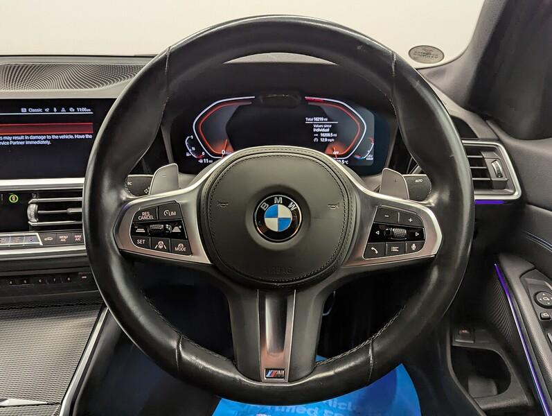 BMW 3 Series Photo freshmotors-f357e28cbcaa6843d75cbf41d93c493bbd22a751.jpg