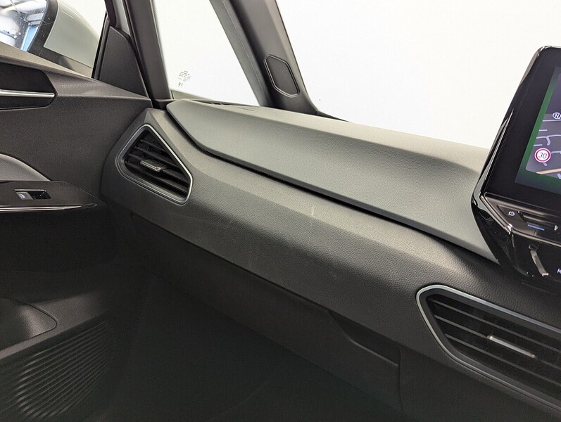 Volkswagen ID.3 Photo freshmotors-f47fe78b98c73c2f9d9316360fd6deb45f205fc3.jpg