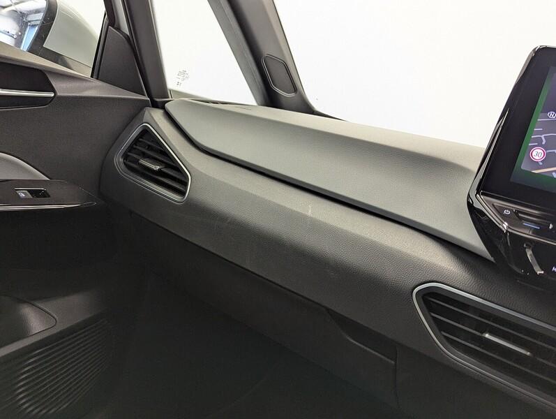 Volkswagen ID.3 Photo freshmotors-f47fe78b98c73c2f9d9316360fd6deb45f205fc3.jpg