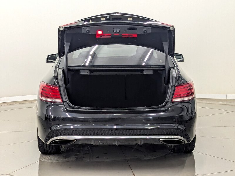 Mercedes-Benz E Class Photo freshmotors-f709d7e3e79637982d1986fa7f799163db81d05b.jpg