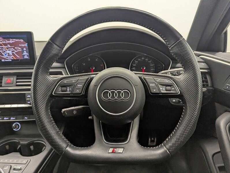 Audi A4 Avant Photo freshmotors-f8a0cac4ec1d371321dacbd36317b181b3fd8a5f.jpg