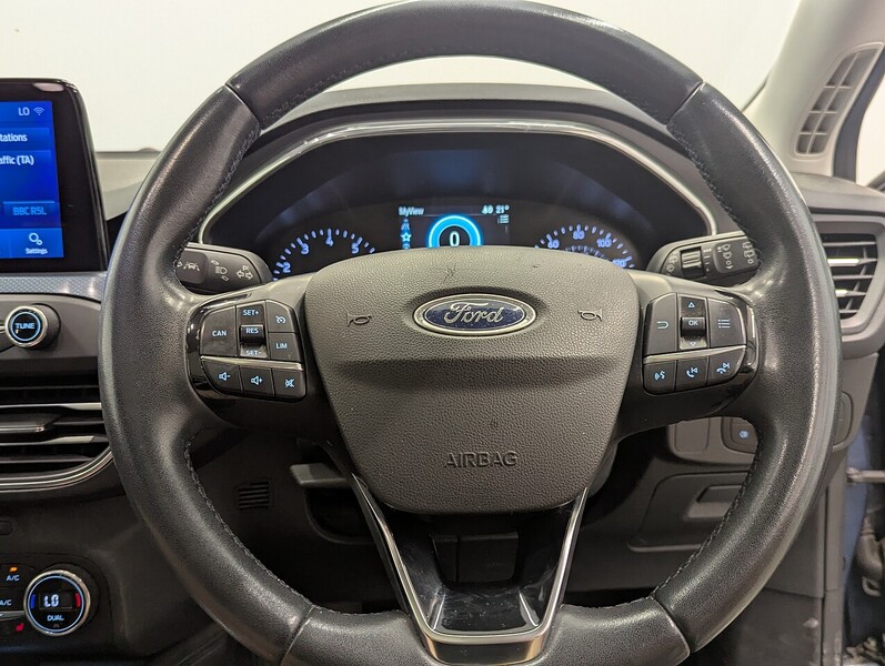 Ford Focus Photo freshmotors-f8b37e3cb5510b6347cefe37f6f4e3846f338609.jpg