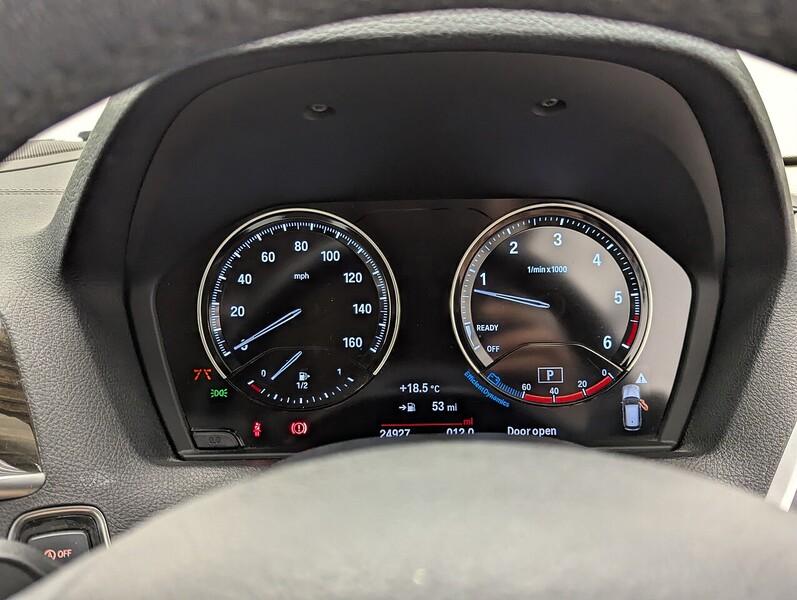 BMW 1 Series Photo freshmotors-fb5825ad7f2a42a2f12b7dccac5aa55457047e16.jpg