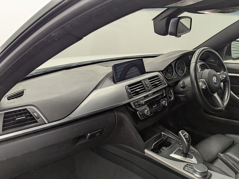 BMW 4 Series Gran Coupe Photo freshmotors-fd42f04fc185d45f1fa2044dc4e005fe3a22d2ab.jpg