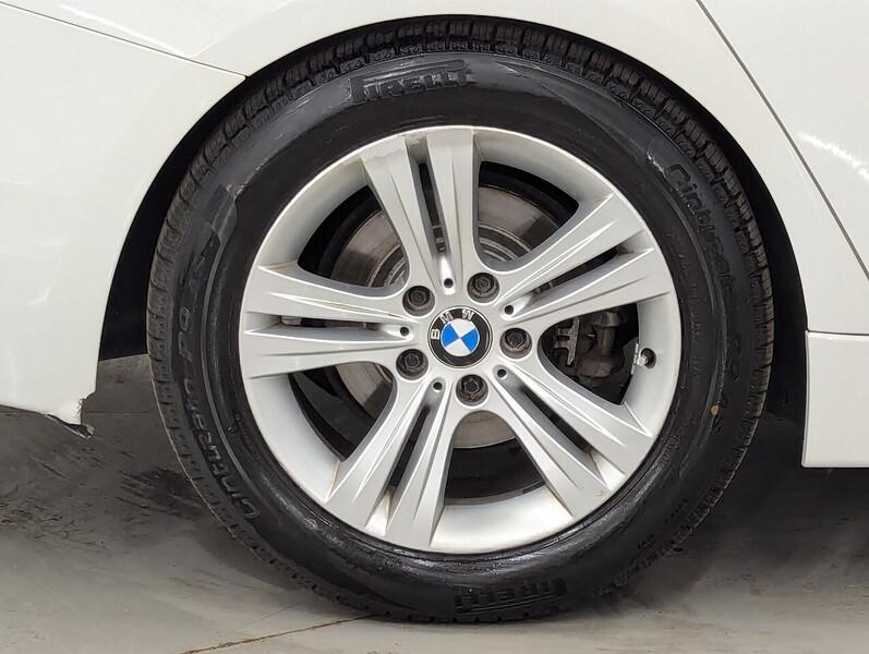 BMW 3 Series Photo freshmotors-fdef7e08c4fea63021514a43847c6ecda032d502.jpg