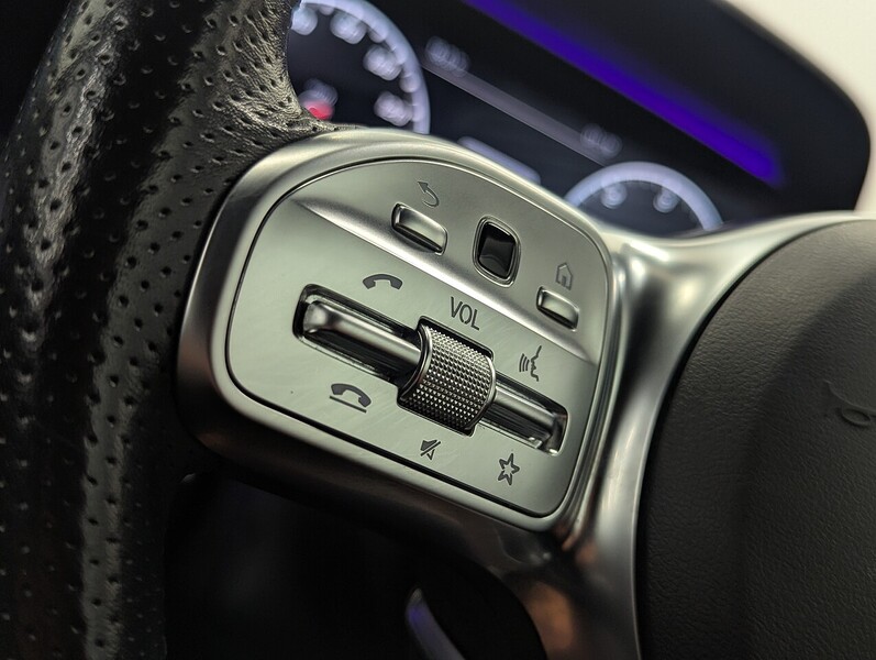 Mercedes-Benz E Class Photo freshmotors-fe37cbd121e440809a21d0ce317eb527551a3c93.jpg
