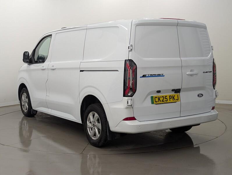 Ford E-Transit Custom Photo freshmotors-ffb7441eb26466ddd22259ca89f4d323ee5fbefa.jpg