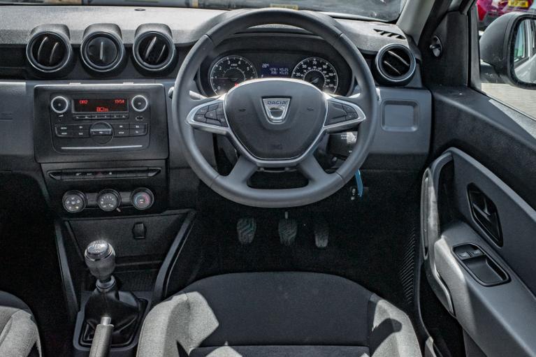 Used Dacia Duster SB22WEK 11