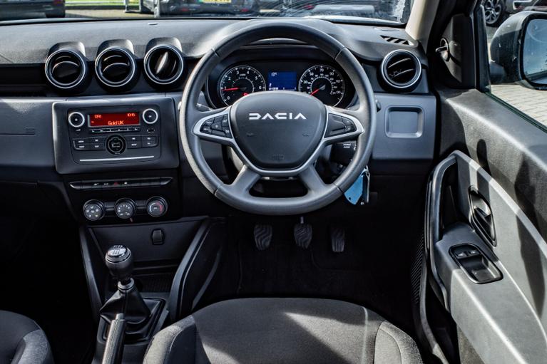 Used Dacia Duster WV23XDJ 12