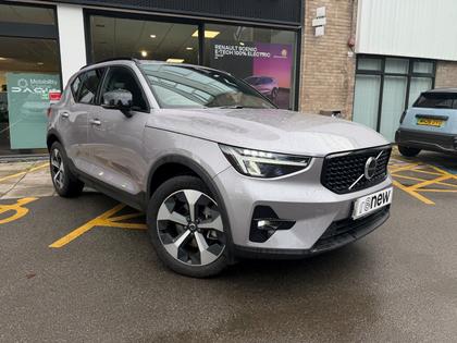 Used Volvo XC40 CV26FDM 1