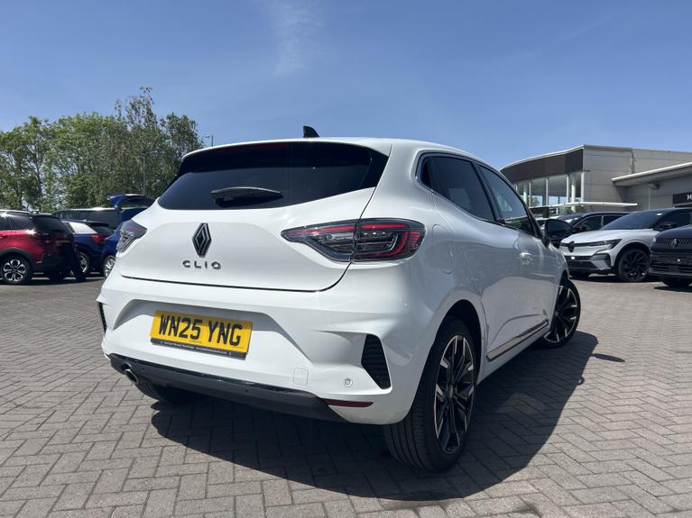 Used Renault Clio WN25YNG 2