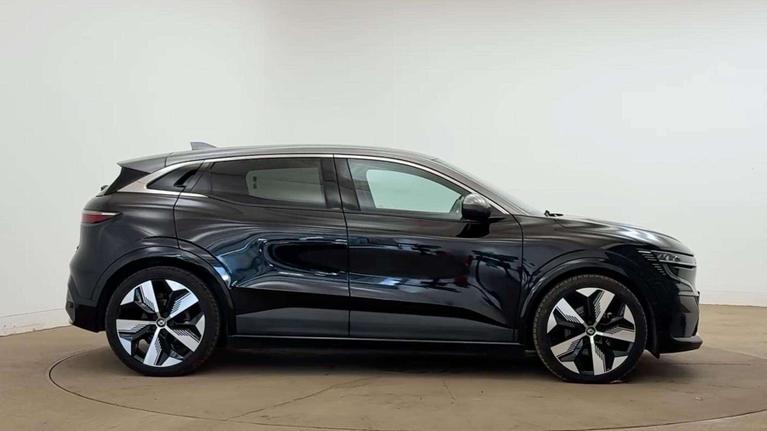 Used Renault Megane E-Tech NU73SBZ 9