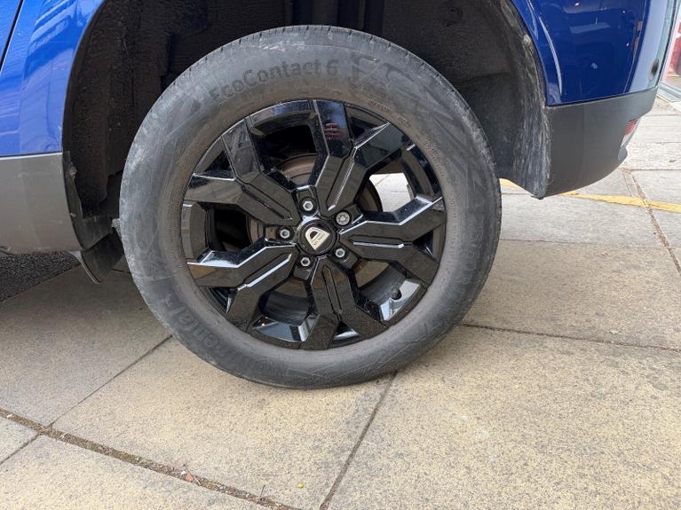 Used Dacia Duster WG72PZF 10